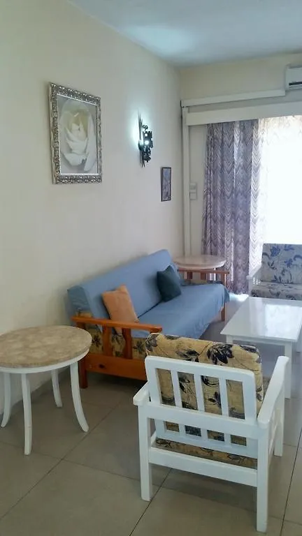 Sunflower Hotel Apartments Larnaca 3*,  Cipru