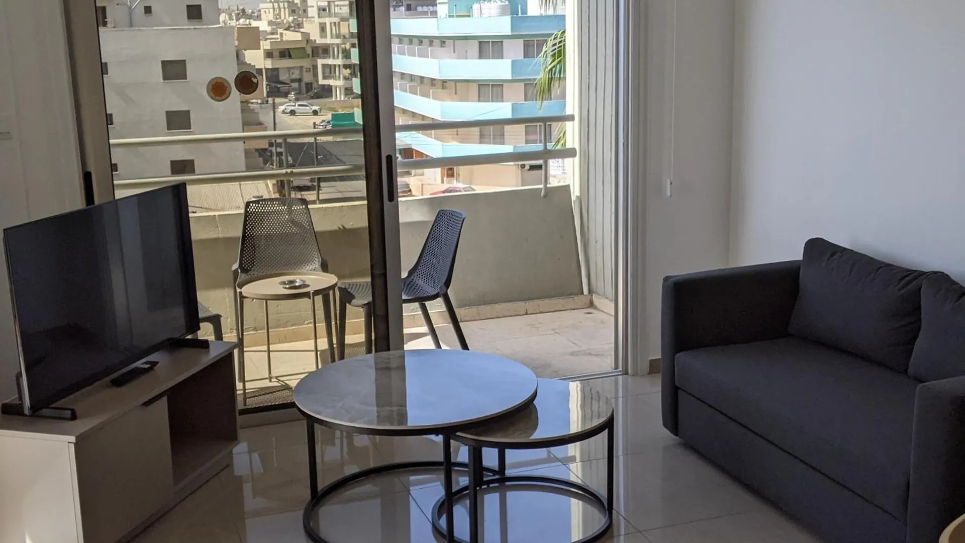Sunflower Hotel Apartments Lárnaca Apartahotel